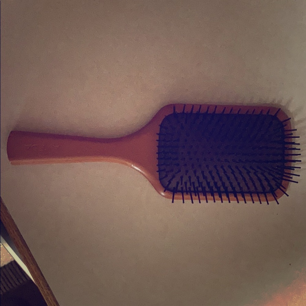 Aveda paddle brush